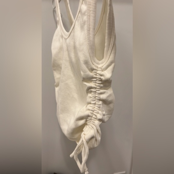 Zara ribbed tank top - Picture 2 of 4